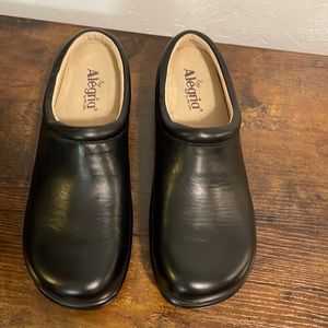 Women’s Alegria shoes.